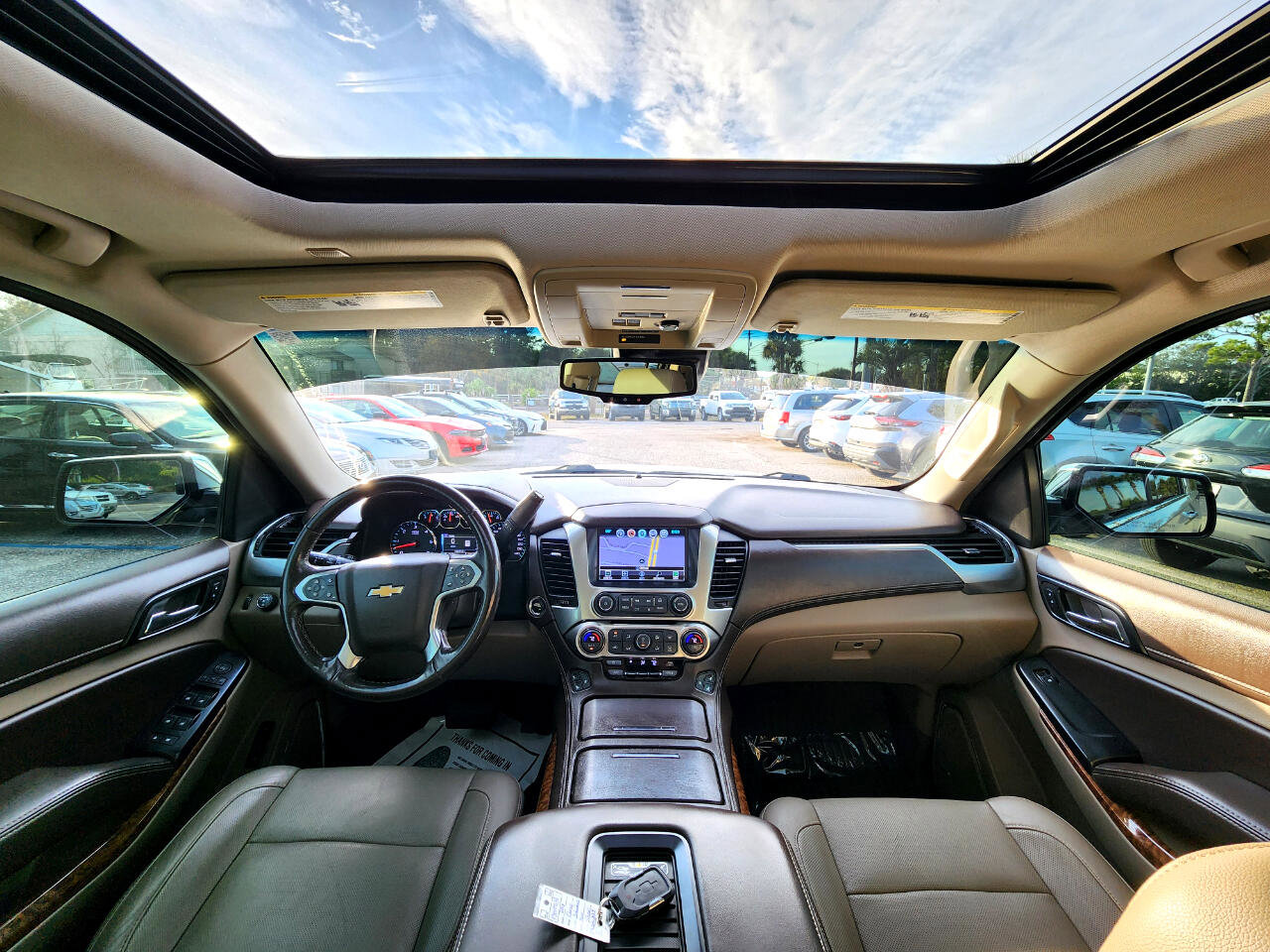 Used 2018 Chevrolet Suburban Premier image 9