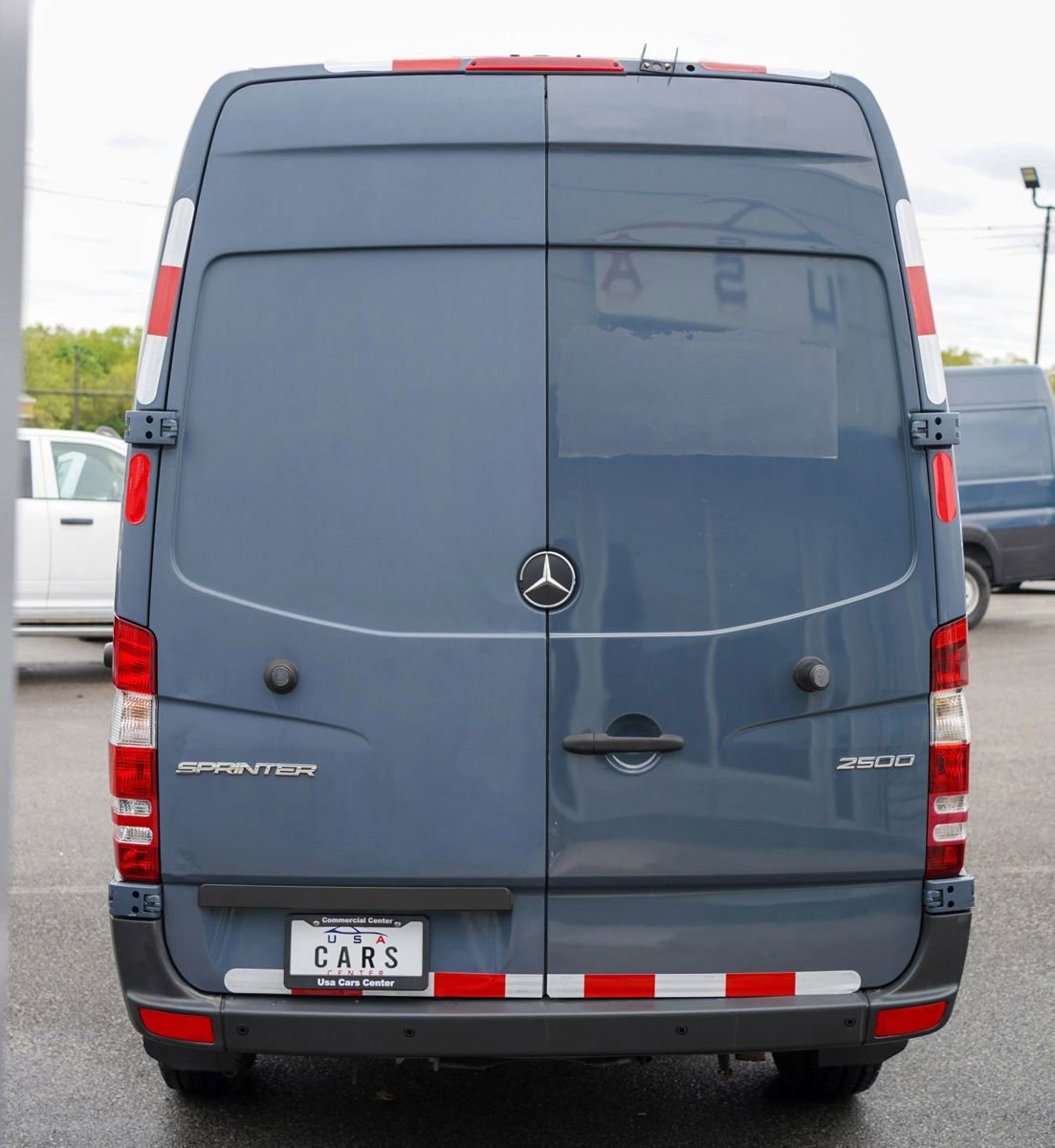 Used 2018 Mercedes-Benz Sprinter 2500 image 5