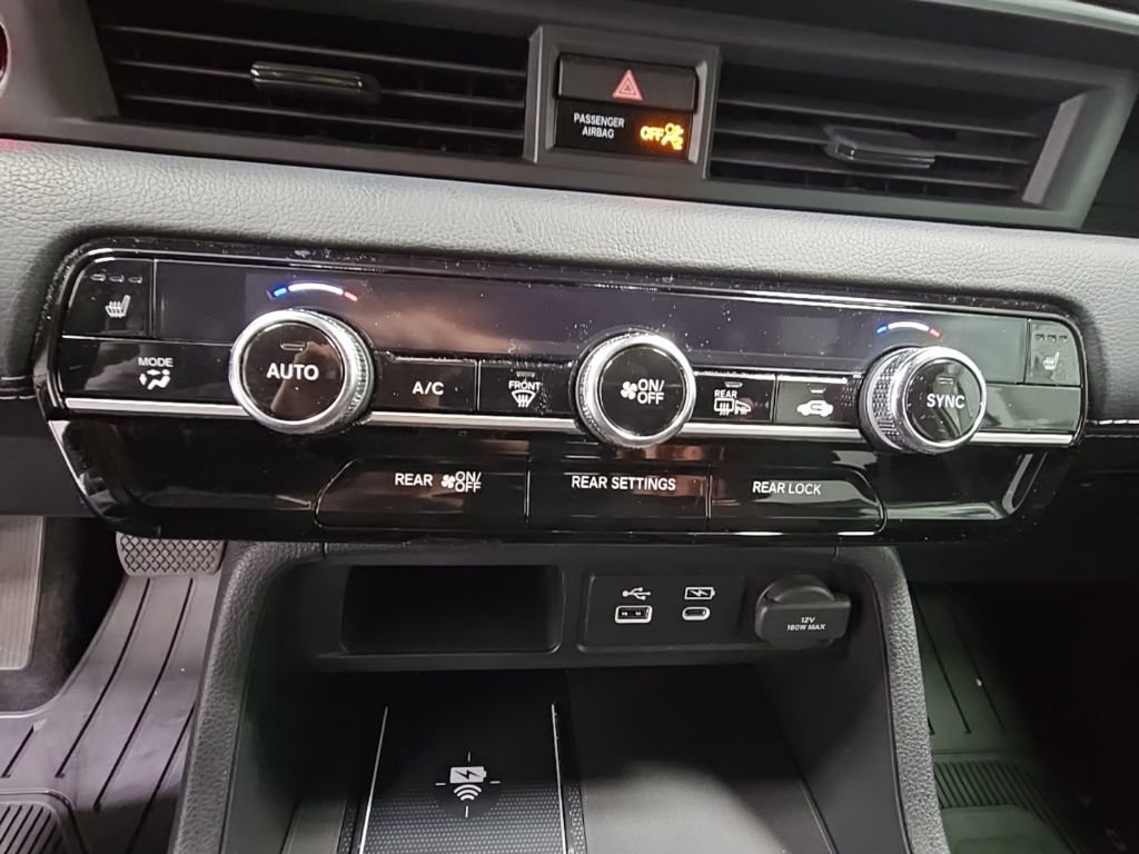 Used 2025 Honda Pilot EX-L image 19