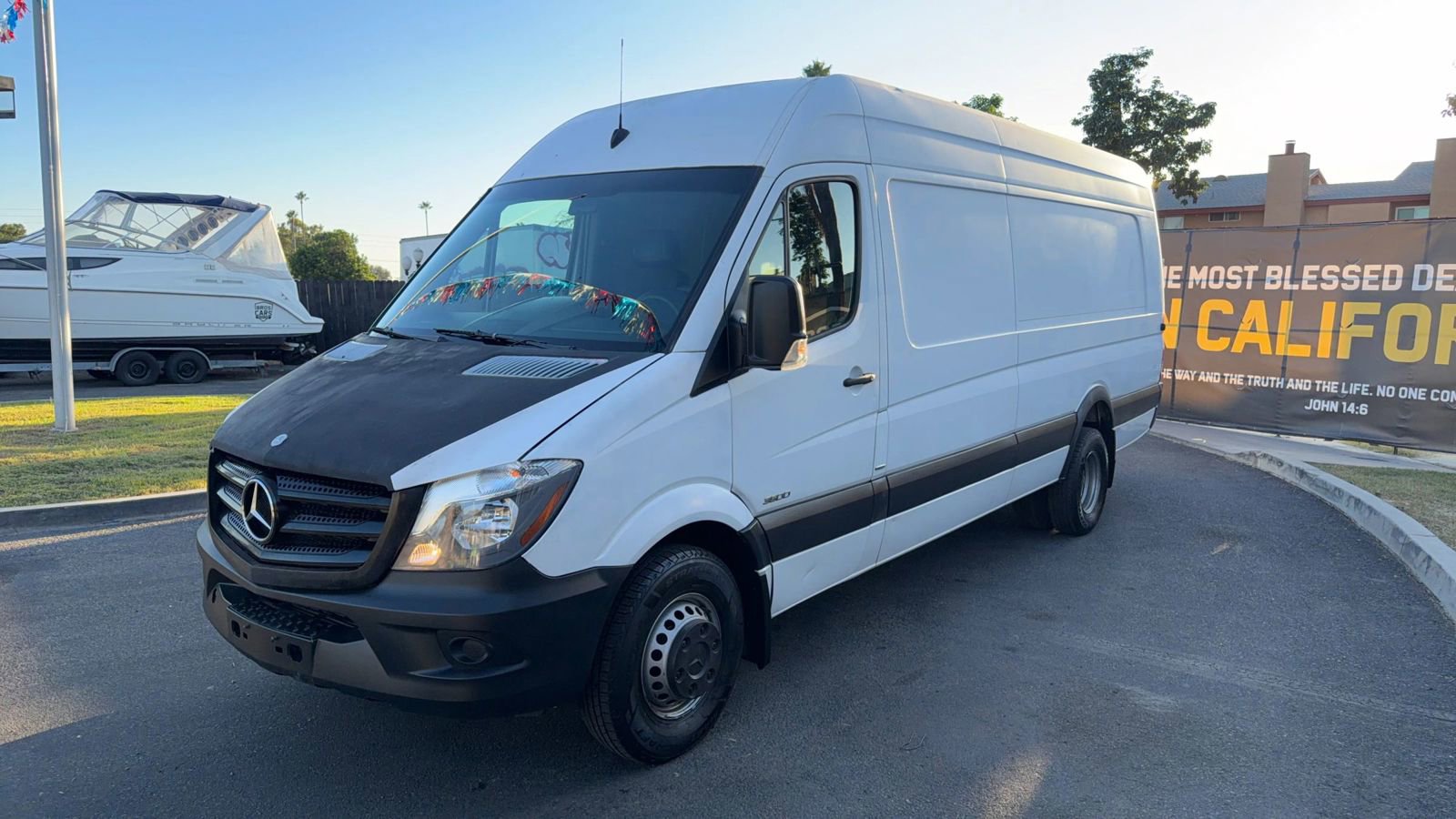 Used 2015 Mercedes-Benz Sprinter 3500 image 4