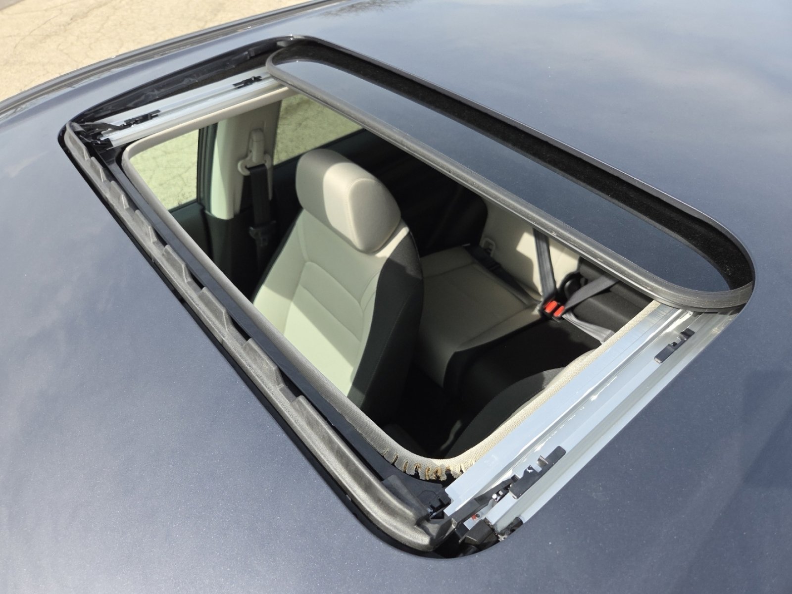 New 2026 Honda CR-V EX image 3