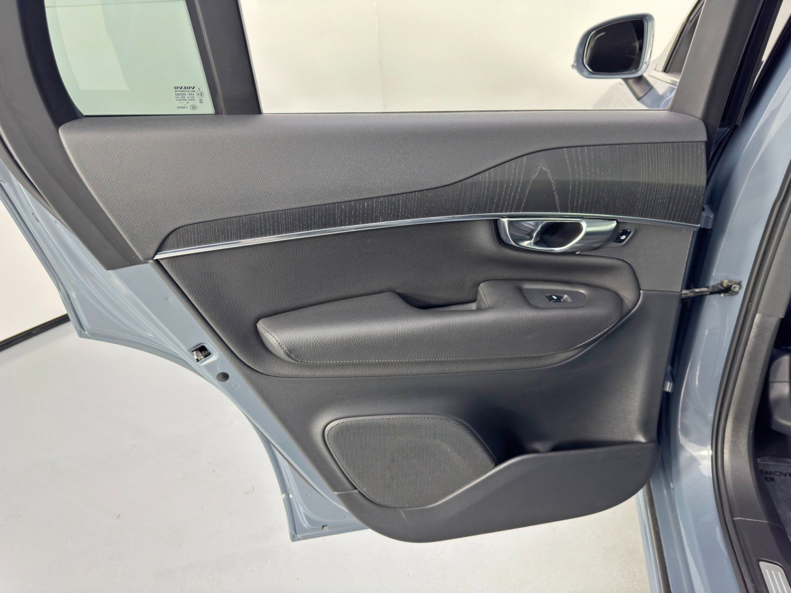 Used 2020 Volvo XC90 T6 Momentum image 43