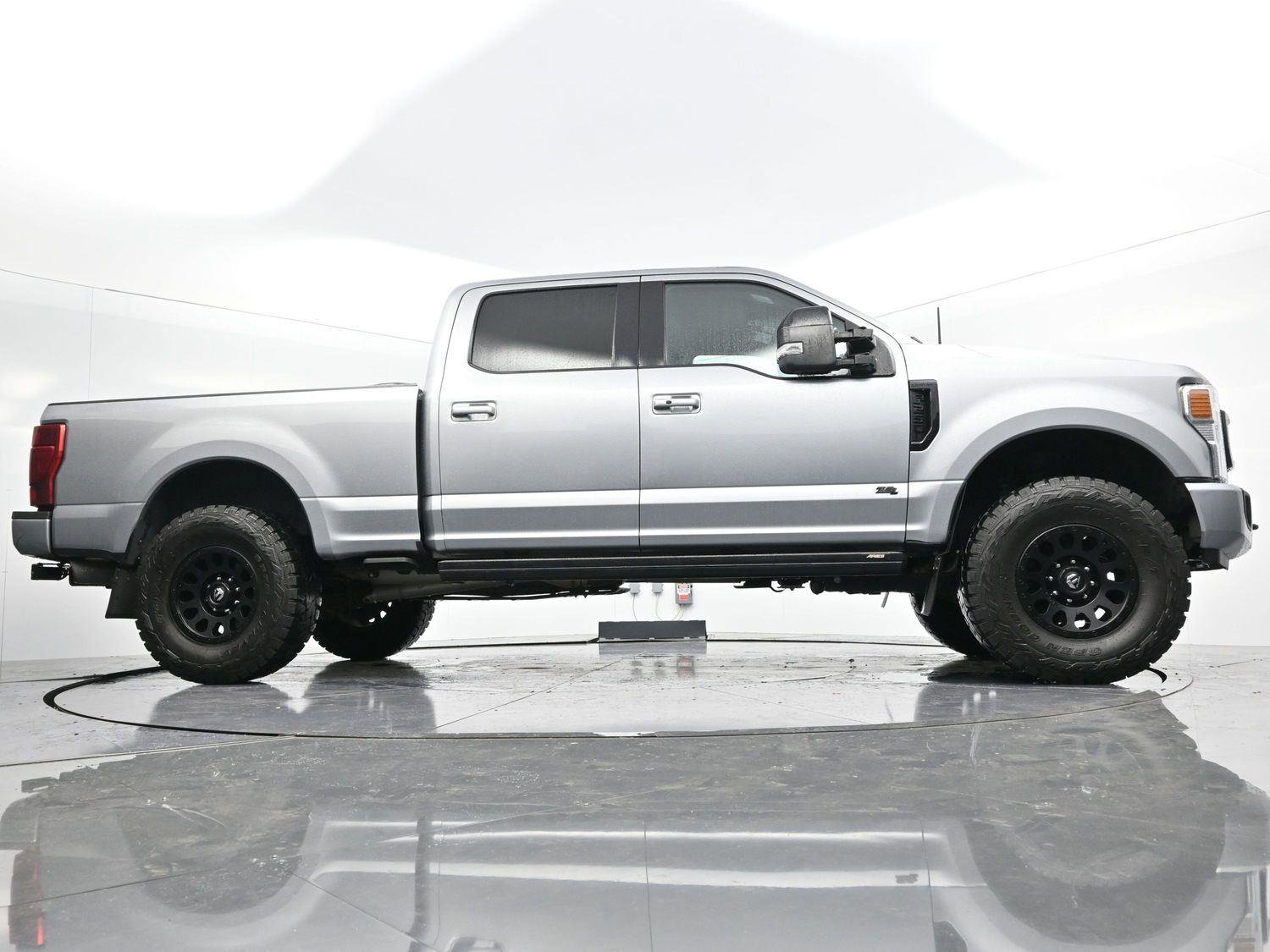 Used 2020 Ford F250 Lariat w/ Lariat Ultimate Package image 57