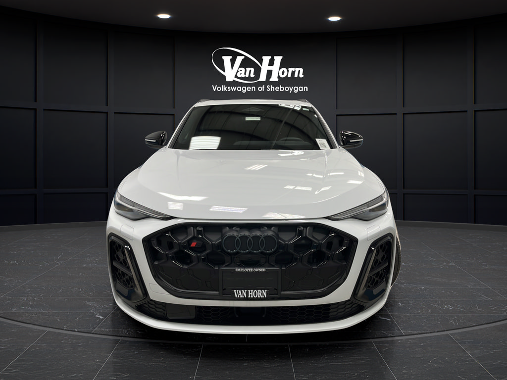 Used 2025 Audi SQ5 Premium Plus AWD/4WD image 2