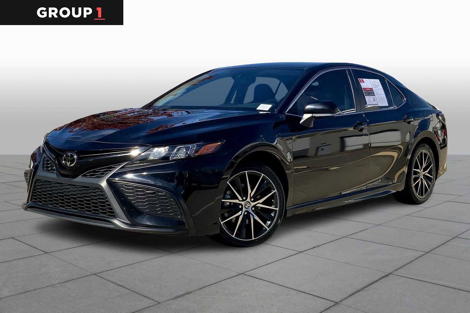 Used 2024 Toyota Camry SE