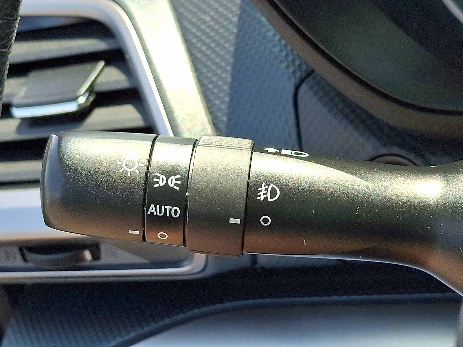 Used 2021 Subaru Forester Premium AWD/4WD image 27