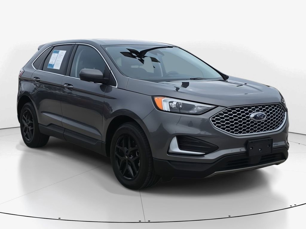 Used 2024 Ford Edge SEL image 2