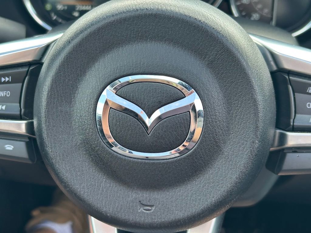 Used 2025 MAZDA MX-5 Miata RF Grand Touring RWD image 32