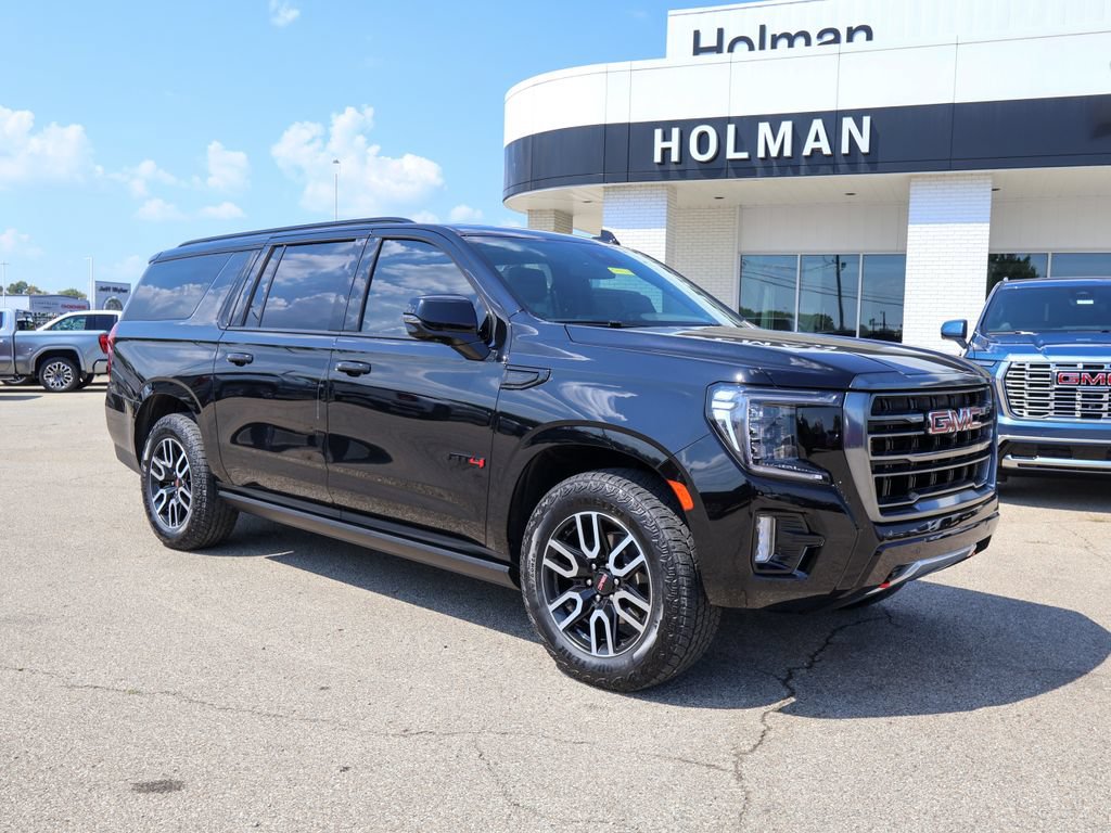 Used 2023 GMC Yukon XL AT4 w/ AT4 Premium Plus Package AWD/4WD image 1