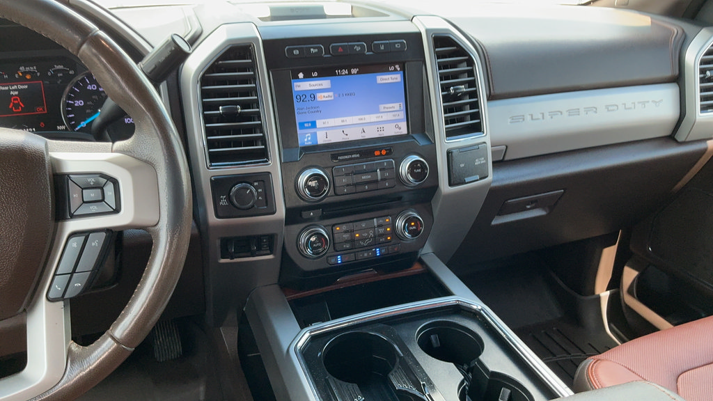 Used 2018 Ford F250 King Ranch w/ King Ranch Ultimate Package AWD/4WD image 8