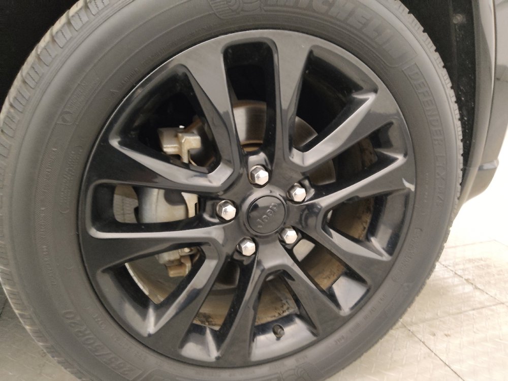 Used 2018 Jeep Grand Cherokee Altitude RWD image 31