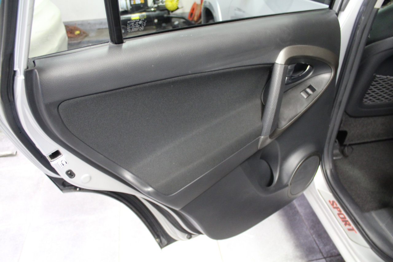 Used 2012 Toyota RAV4 Sport image 18