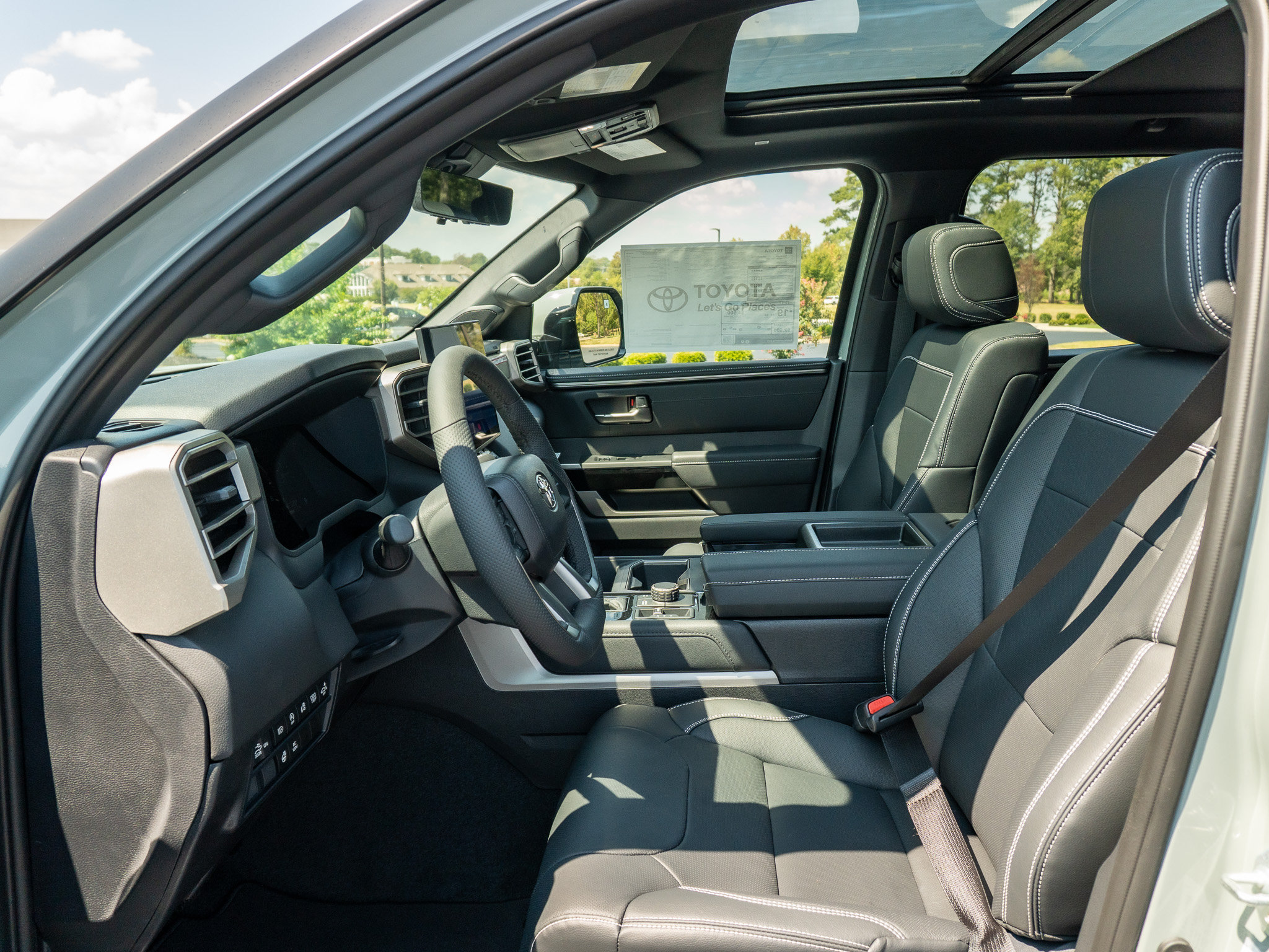 New 2026 Toyota Tundra Limited AWD/4WD image 11