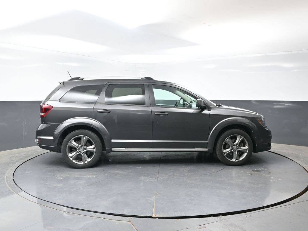 Used 2017 Dodge Journey Crossroad AWD/4WD image 2