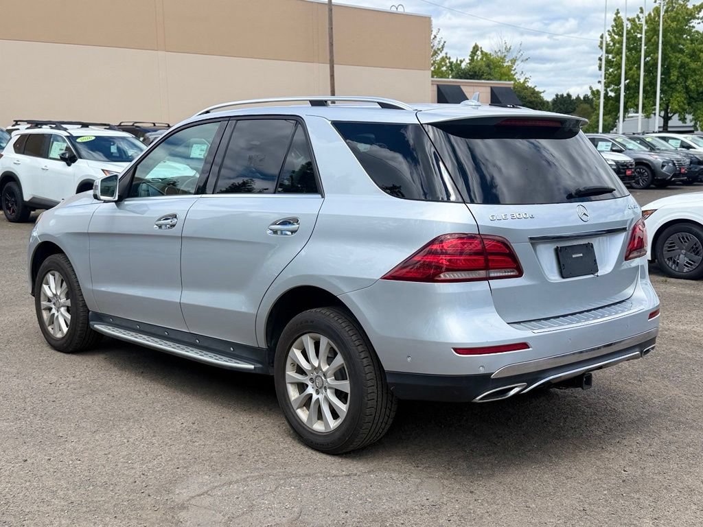 Used 2016 Mercedes-Benz GLE 300d 4MATIC image 3