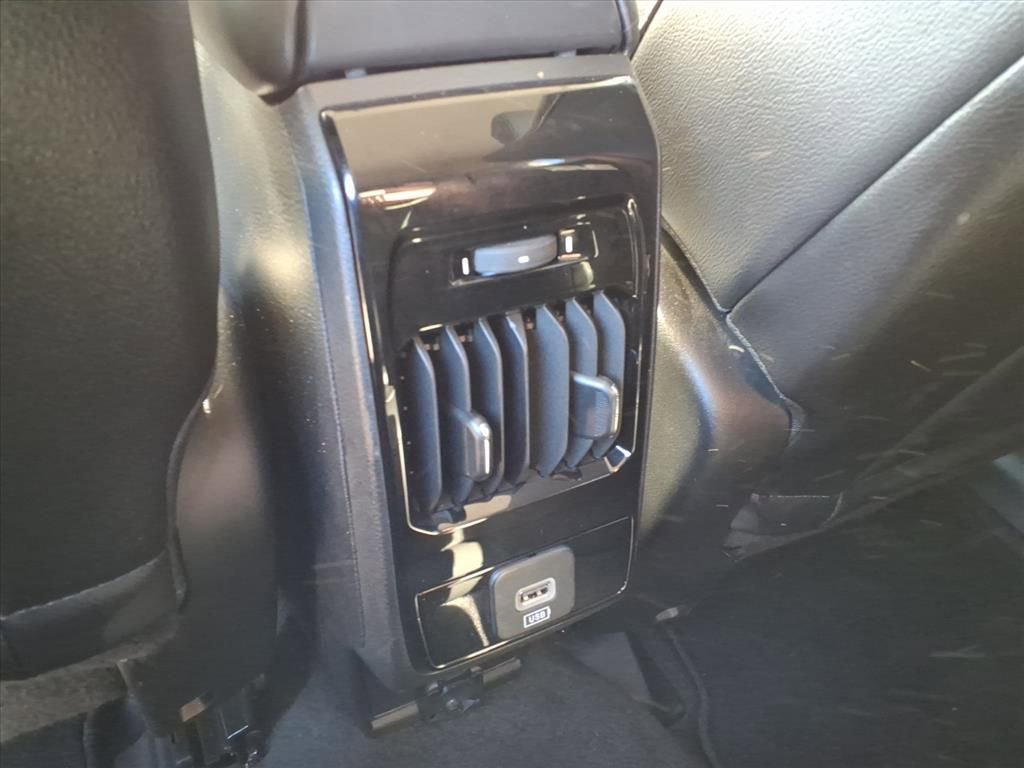 Used 2022 Jeep Compass Latitude image 14