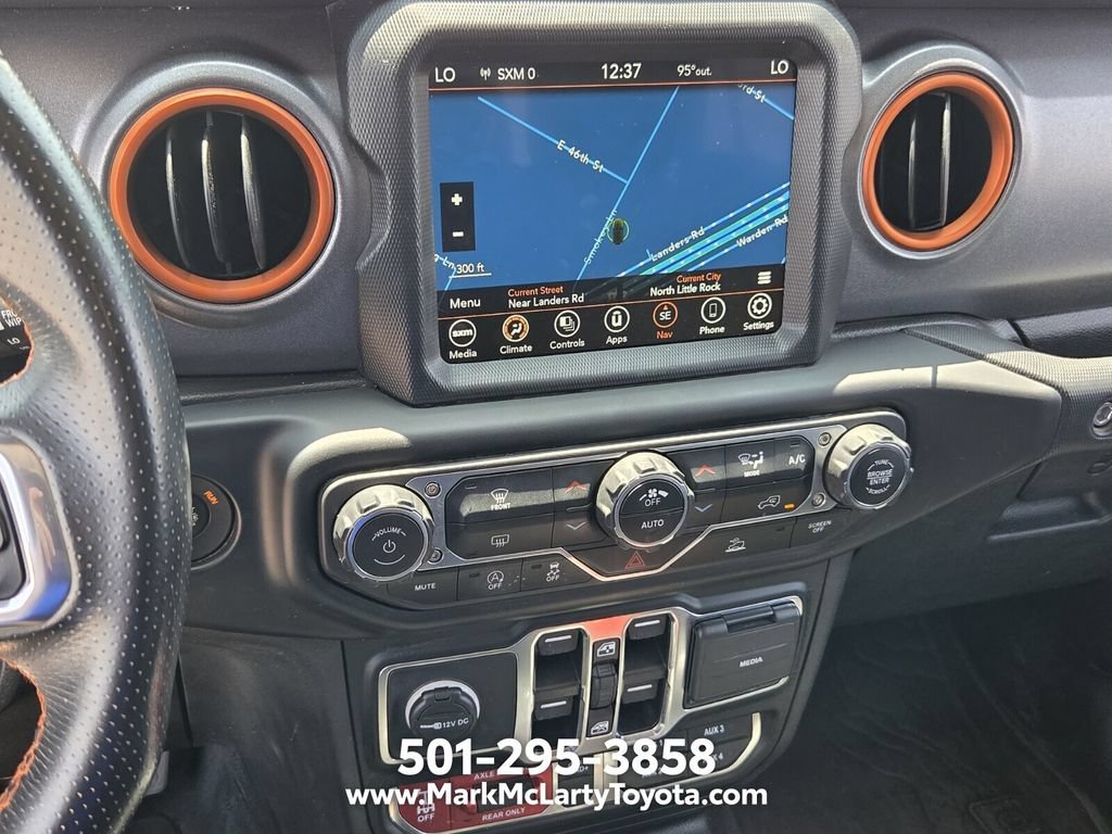 Used 2023 Jeep Gladiator Mojave w/ Trailer Tow Package AWD/4WD image 18
