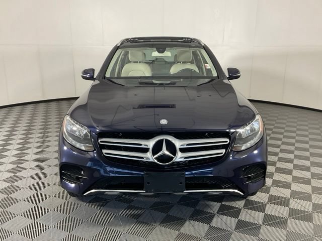 Used 2016 Mercedes-Benz GLC 300 4MATIC image 2