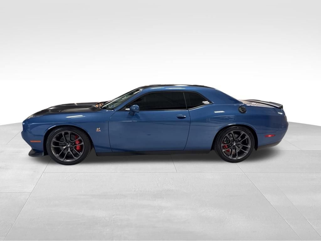 Used 2022 Dodge Challenger R/T Scat Pack w/ Plus Package RWD image 2