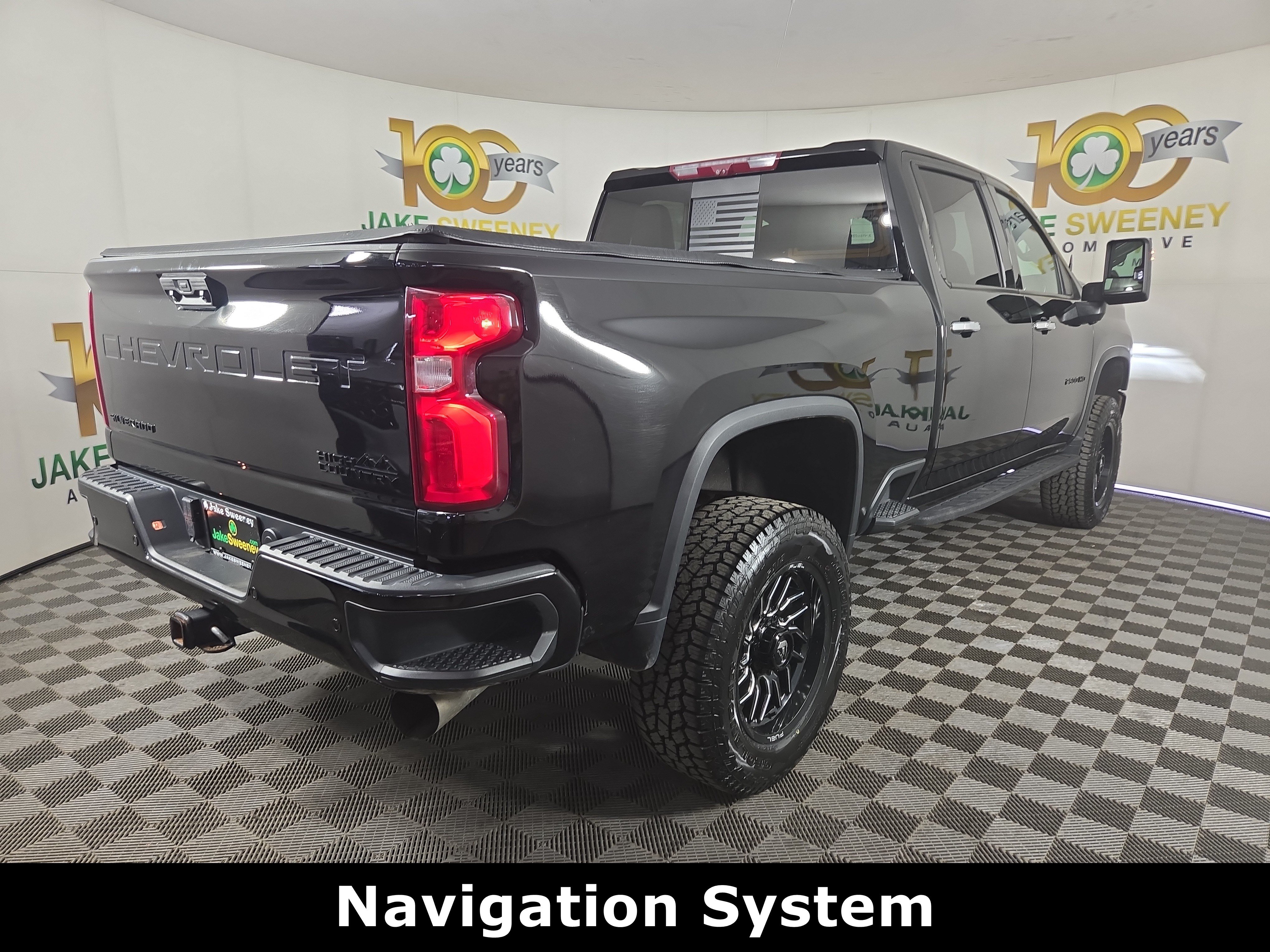 Used 2022 Chevrolet Silverado 2500 High Country w/ Z71 Off-Road Package AWD/4WD image 8