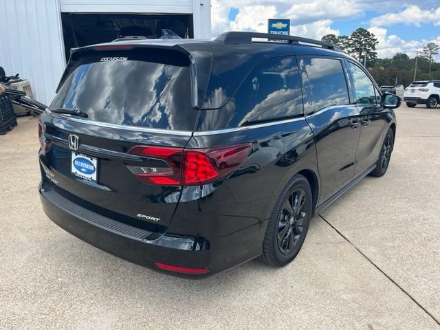 Used 2023 Honda Odyssey Sport image 4
