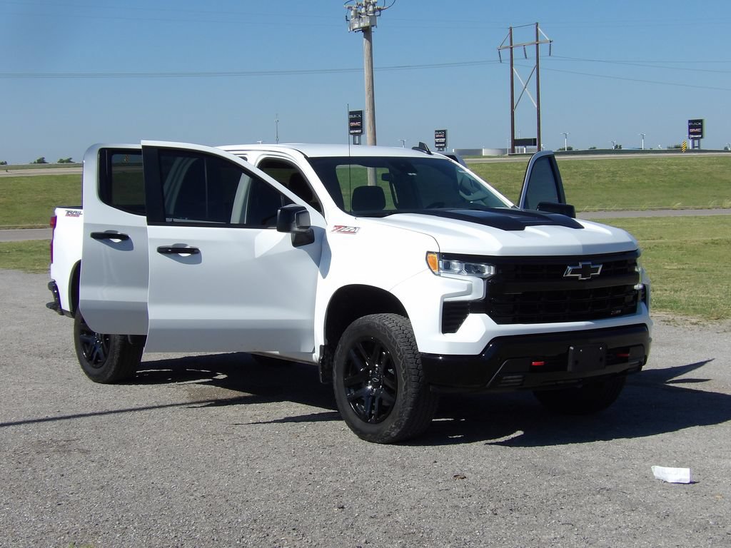 Used 2023 Chevrolet Silverado 1500 LT Trail Boss w/ Protection Package AWD/4WD image 27