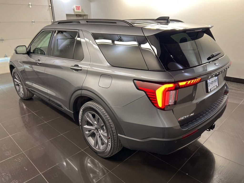 New 2026 Ford Explorer Active image 4