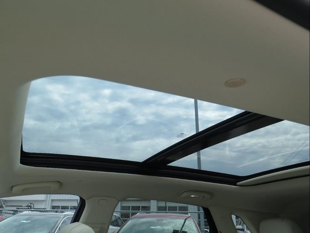 New 2025 Cadillac XT5 Premium Luxury w/ Technology Package image 14