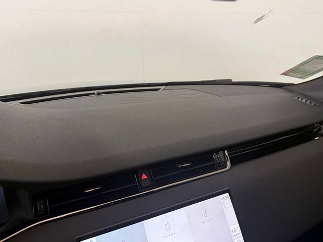 New 2026 Land Rover Range Rover Evoque S AWD/4WD image 31