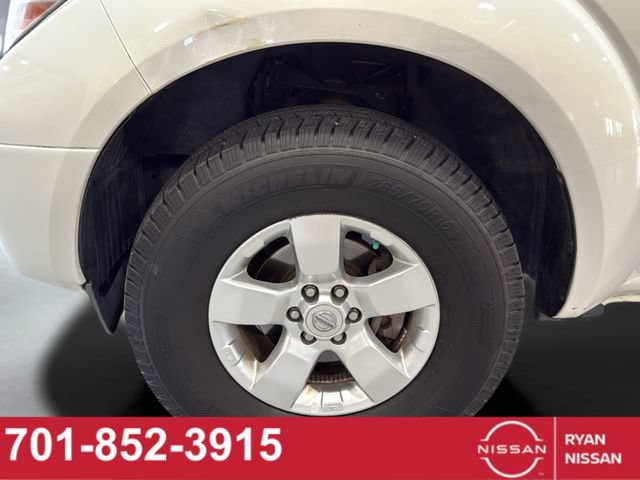 Used 2013 Nissan Frontier SV AWD/4WD image 12