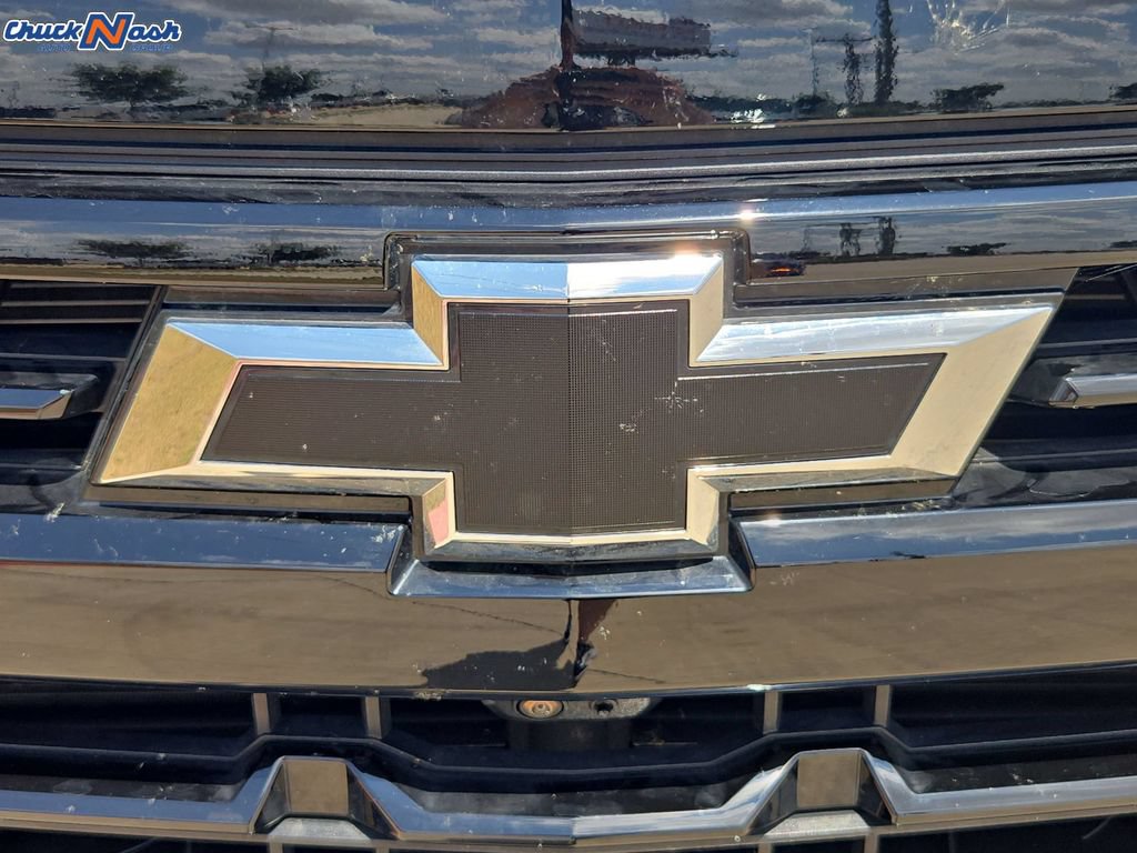 Used 2023 Chevrolet Silverado 1500 LT Trail Boss w/ LT Trail Boss Premium Package AWD/4WD image 10