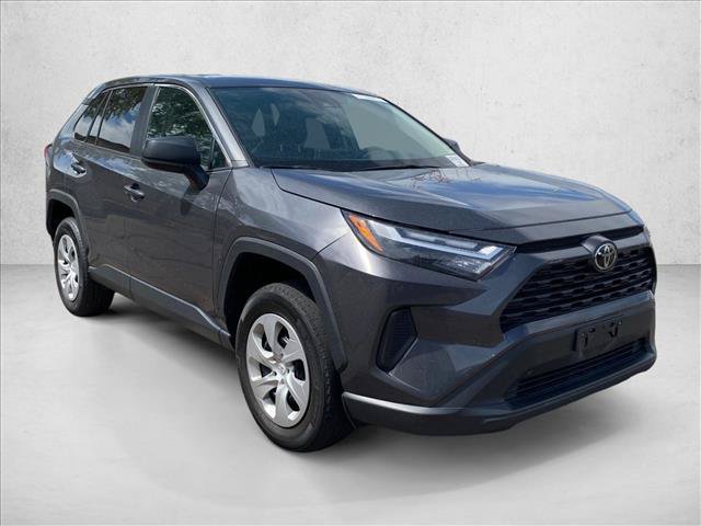 Used 2025 Toyota RAV4 LE AWD/4WD image 3