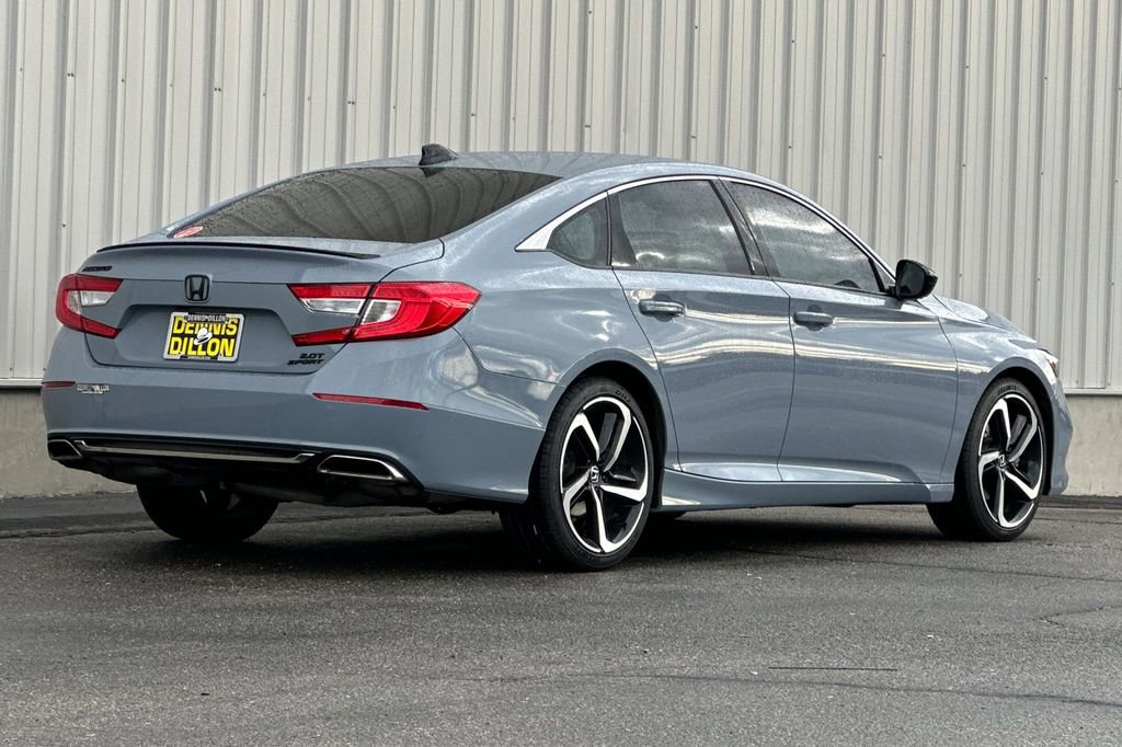 Used 2022 Honda Accord Sport image 4