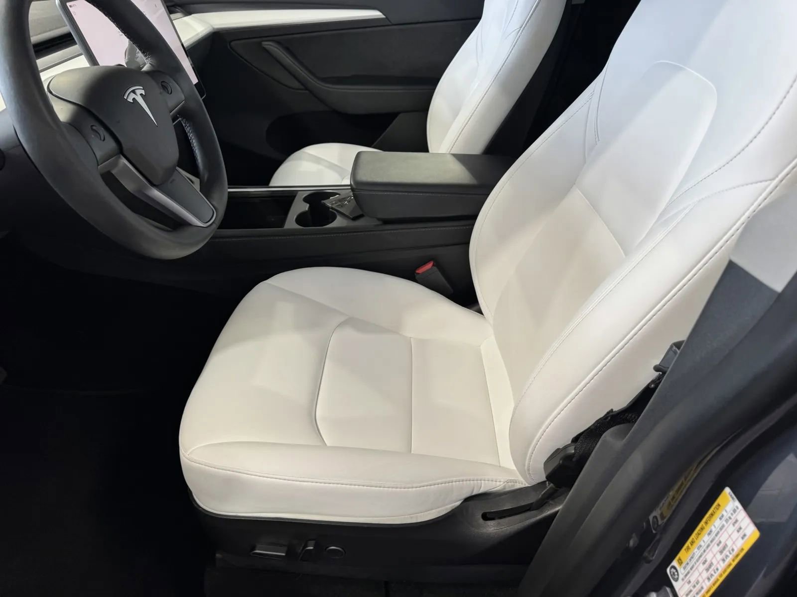 Used 2023 Tesla Model Y Long Range image 13