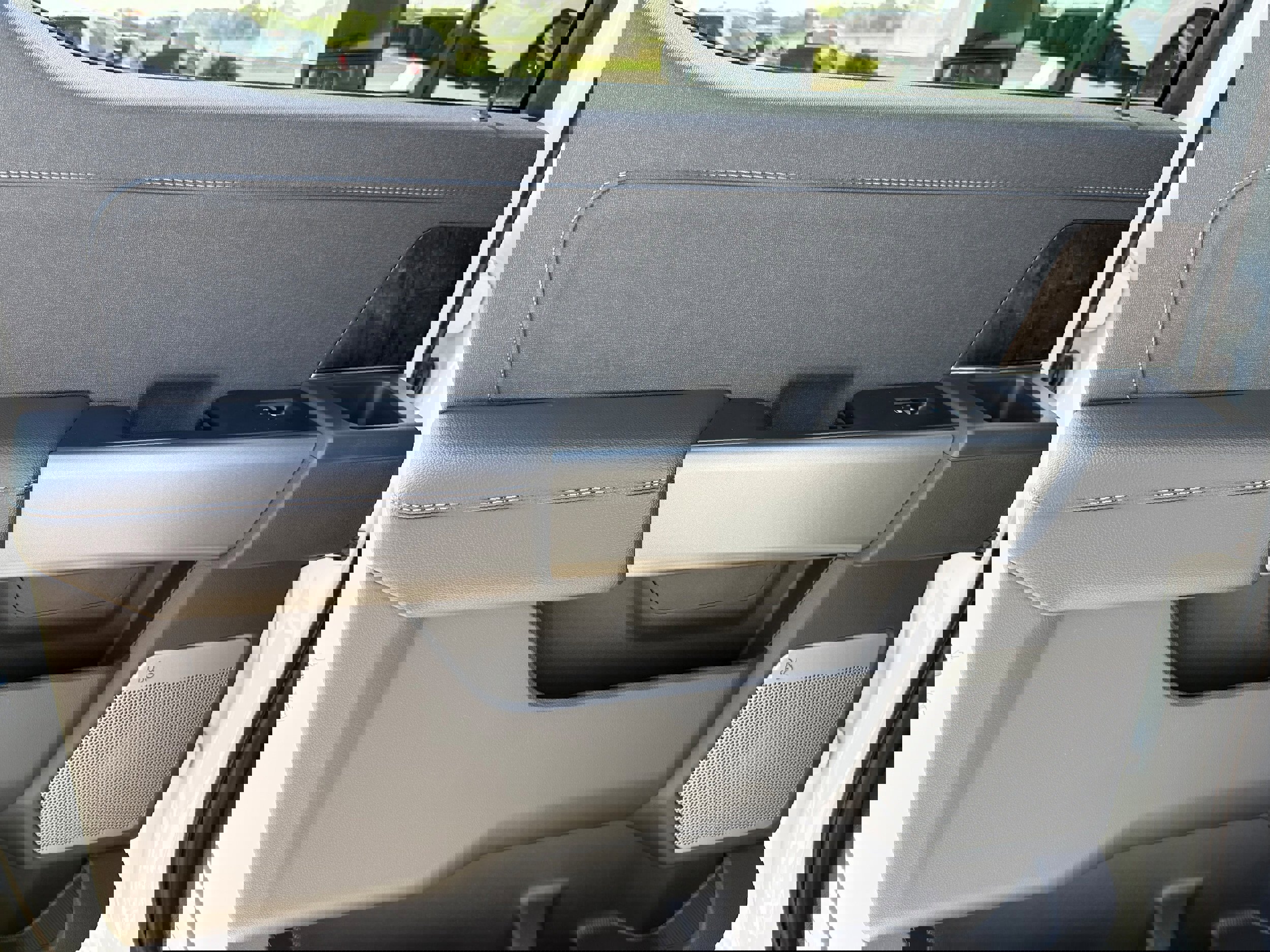 New 2026 Ford F250 Lariat image 14