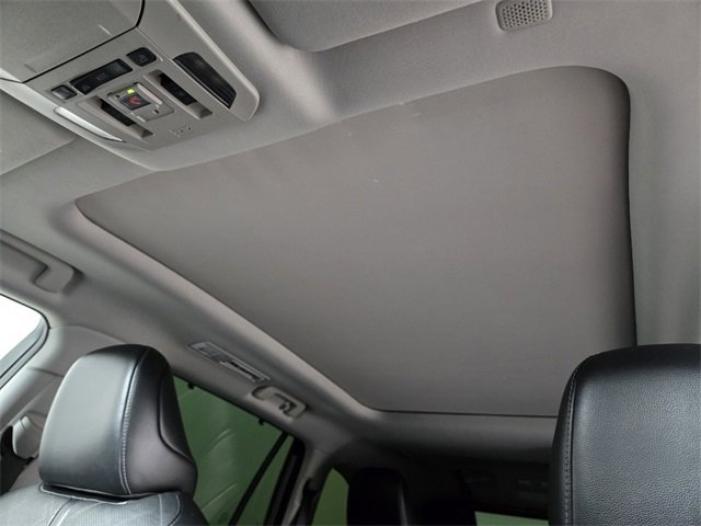 Used 2021 Toyota Highlander Platinum image 14