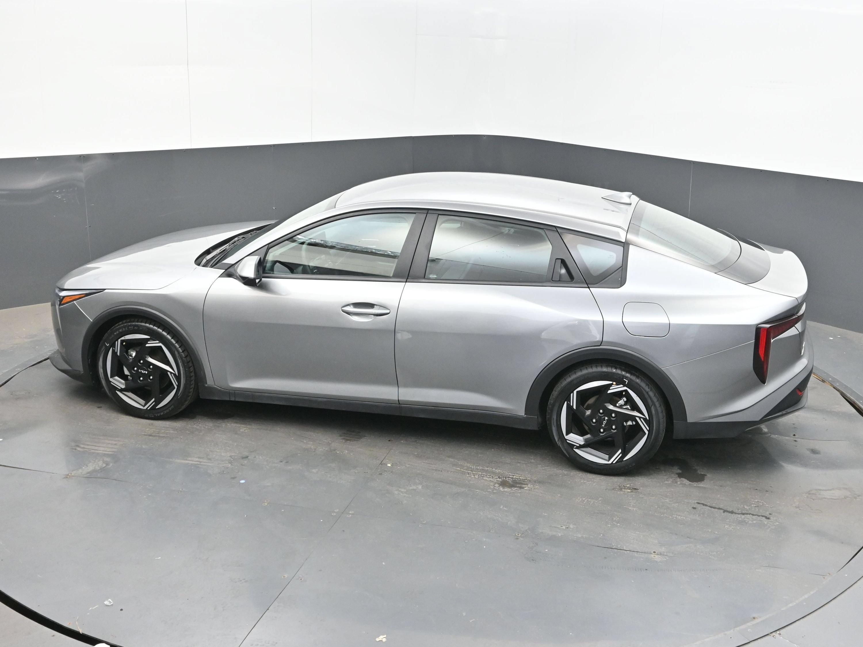 Used 2025 Kia K4 EX FWD image 30