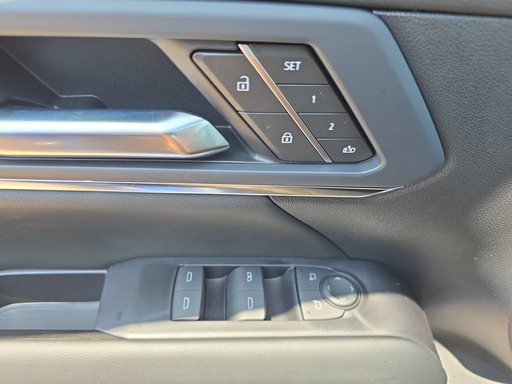 New 2027 GMC Terrain Elevation w/ Elevation Premium Package AWD/4WD image 28