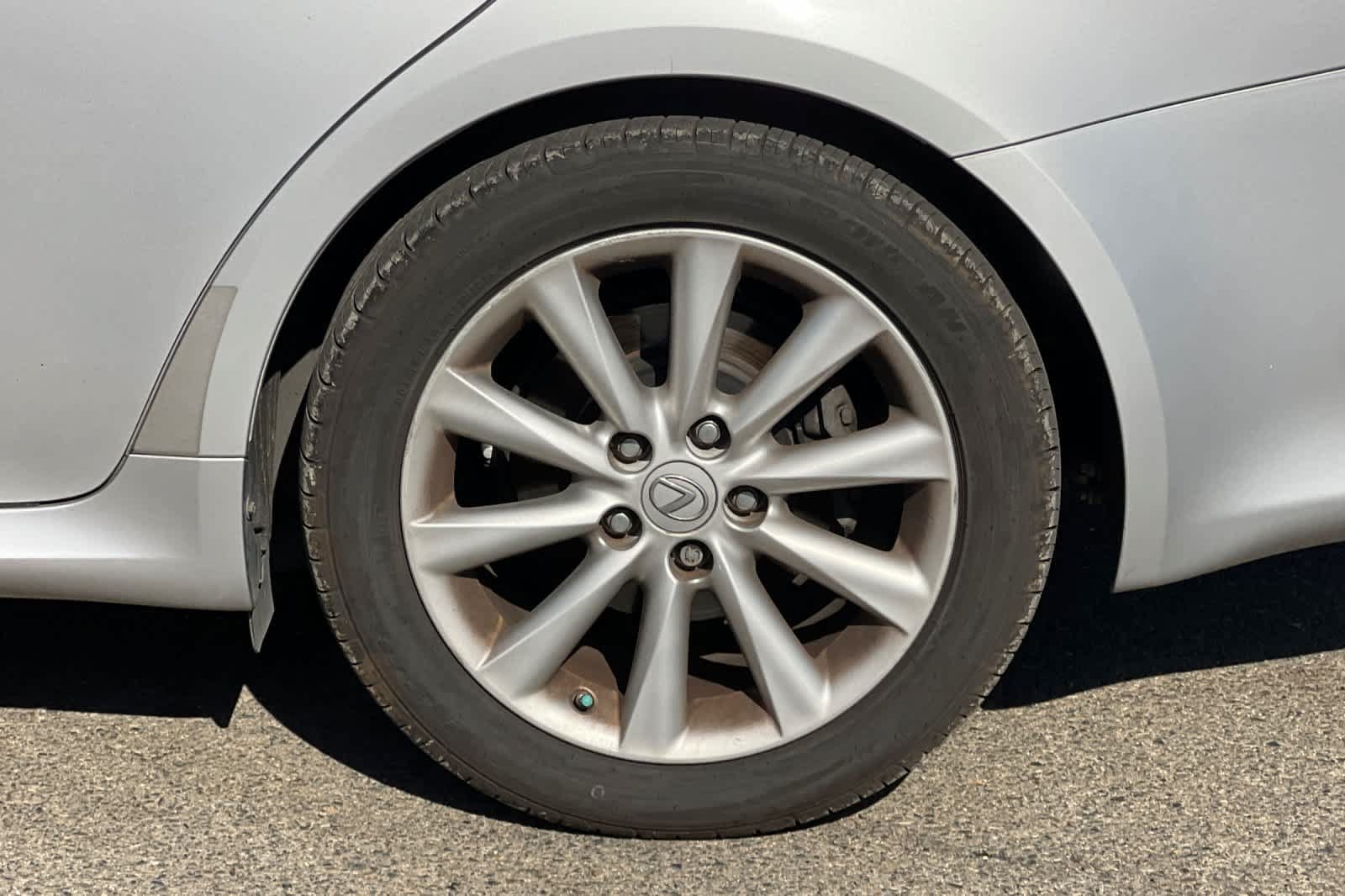 Used 2010 Lexus IS 250 w/ Preferred Accessory Package RWD image 25