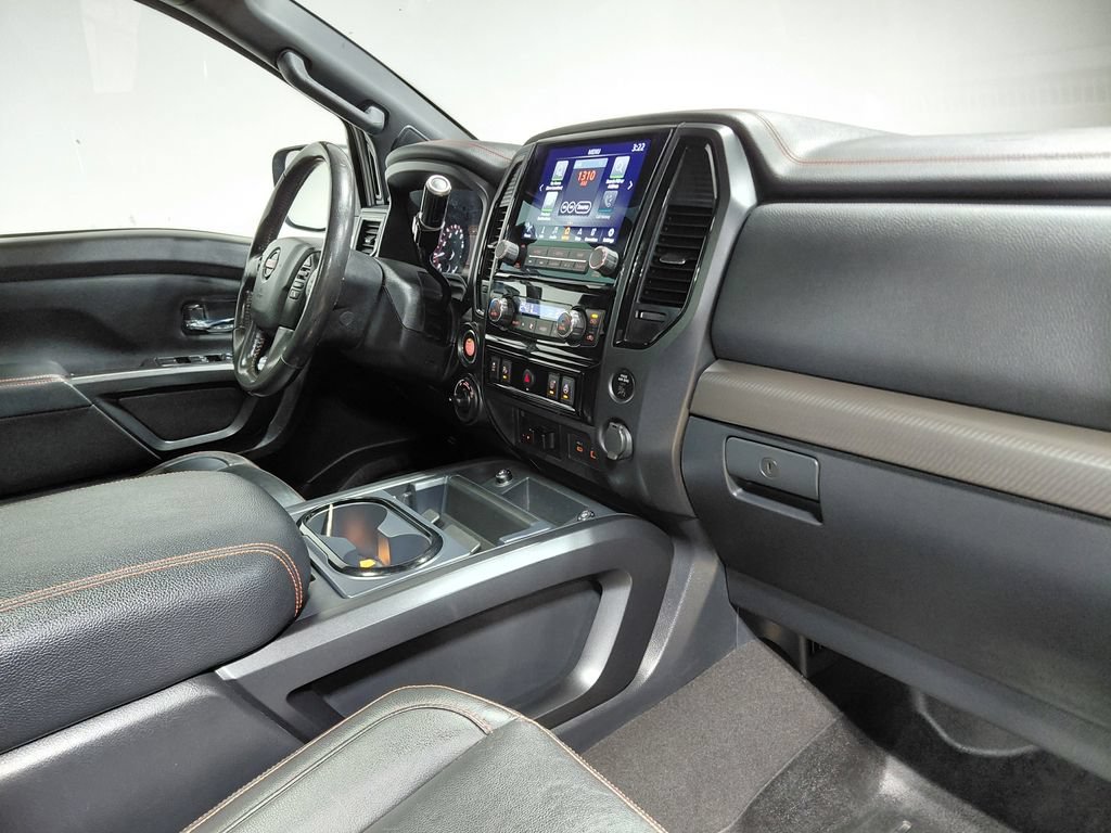 Used 2020 Nissan Titan PRO-4X AWD/4WD image 37