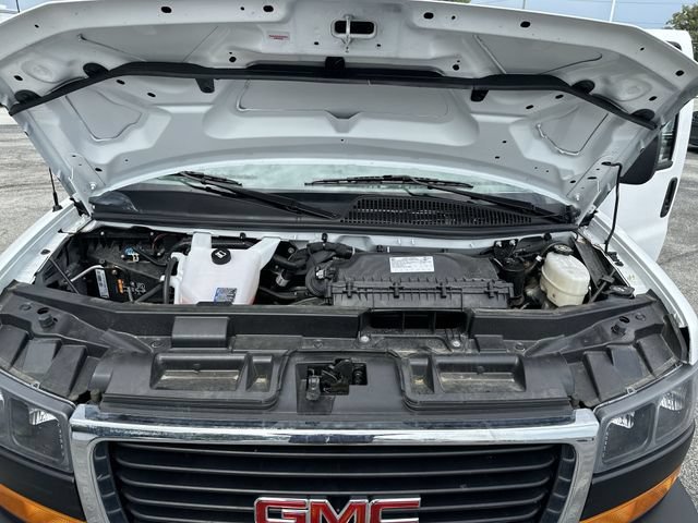 Used 2025 GMC Savana 2500 w/ Driver Convenience Package RWD image 19