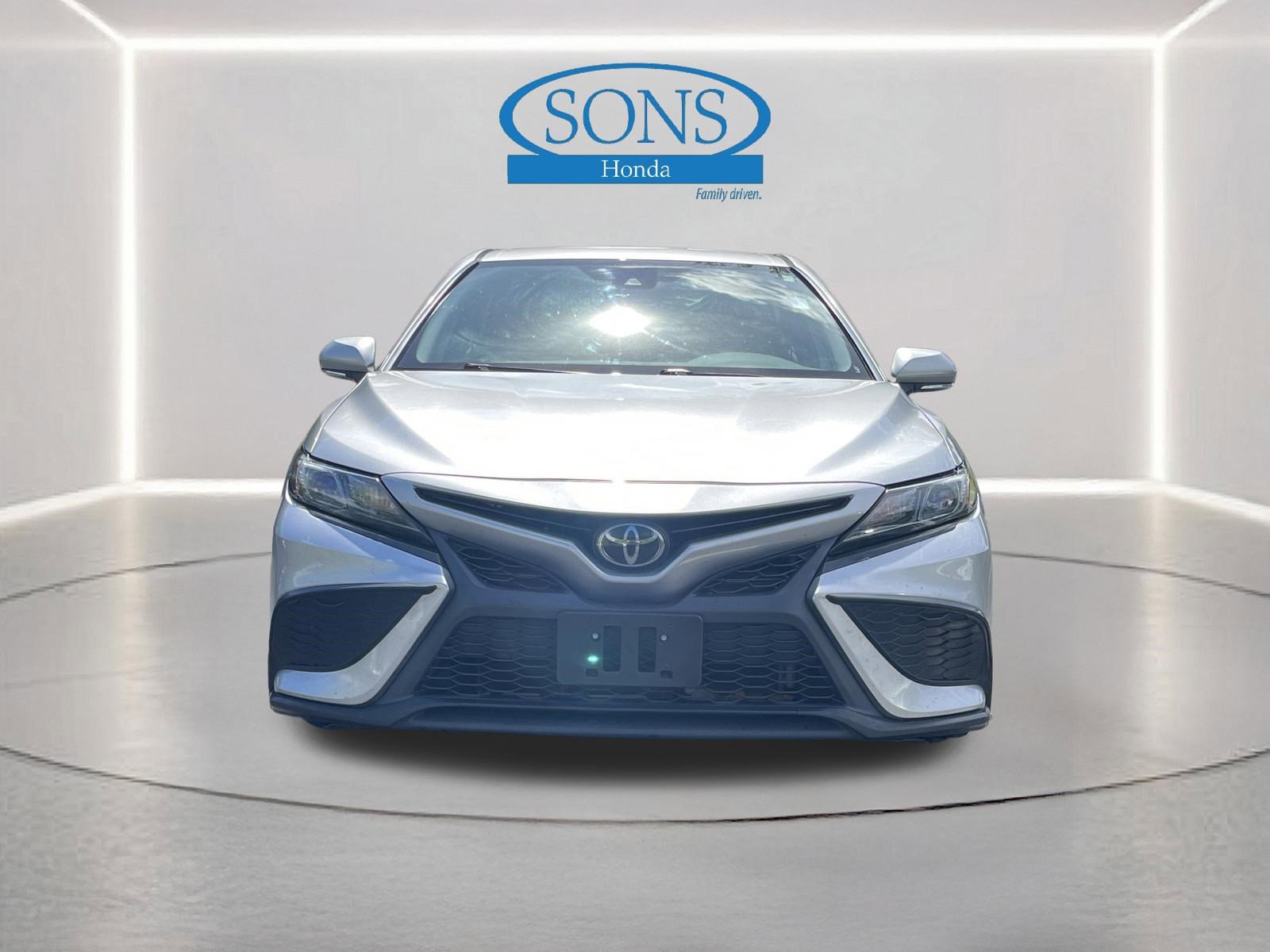 Used 2023 Toyota Camry SE FWD image 25