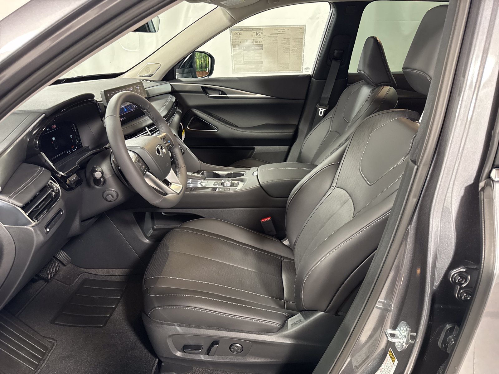 New 2027 INFINITI QX60 Luxe w/ Cargo Package AWD/4WD image 3