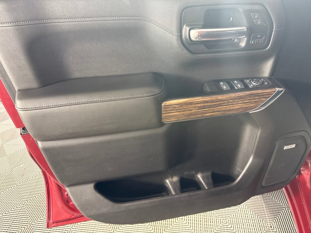 Used 2019 Chevrolet Silverado 1500 High Country w/ High Country Premium Package AWD/4WD image 11