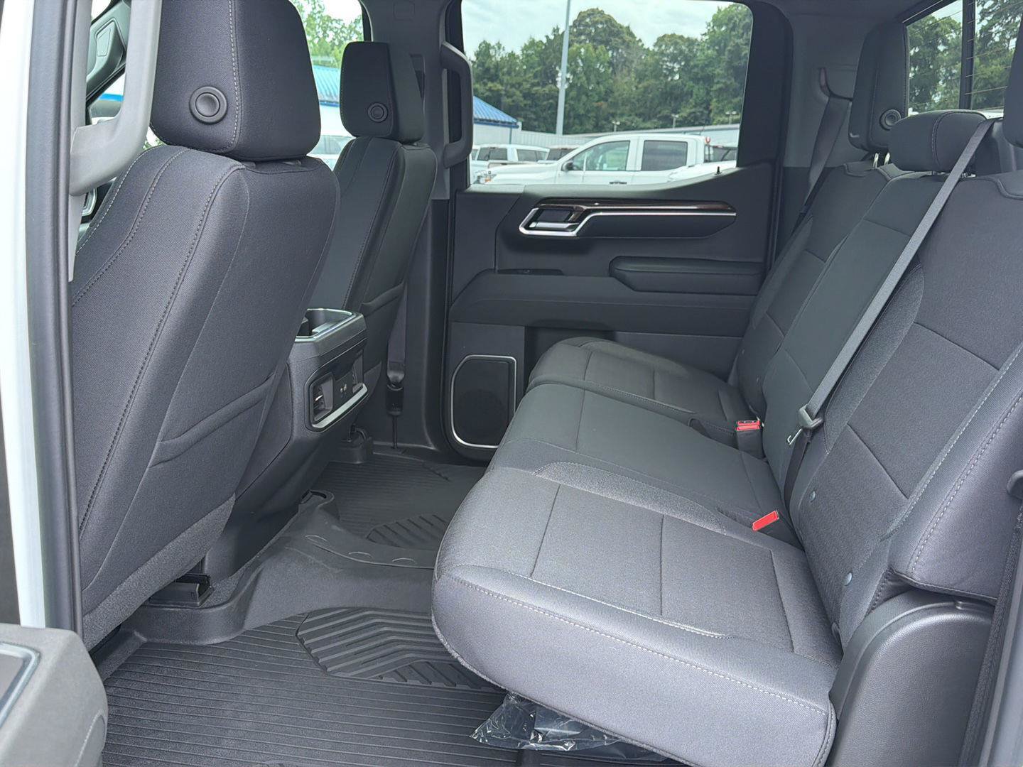 New 2026 Chevrolet Silverado 1500 LT AWD/4WD image 11