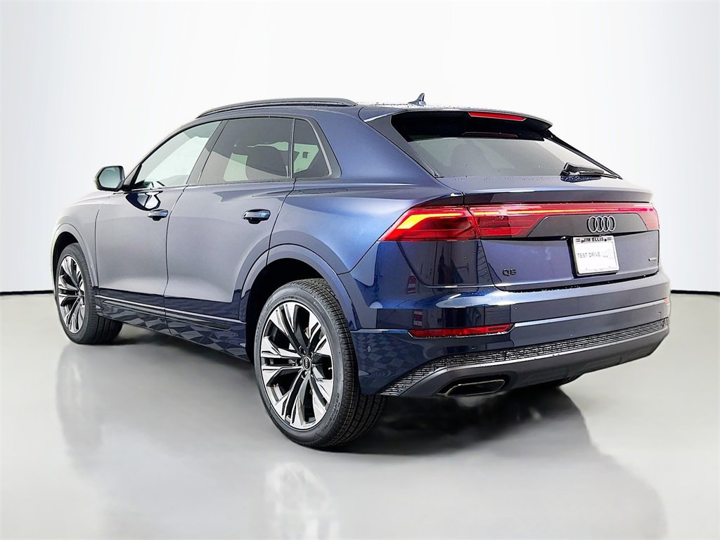 New 2025 Audi Q8 Premium image 5