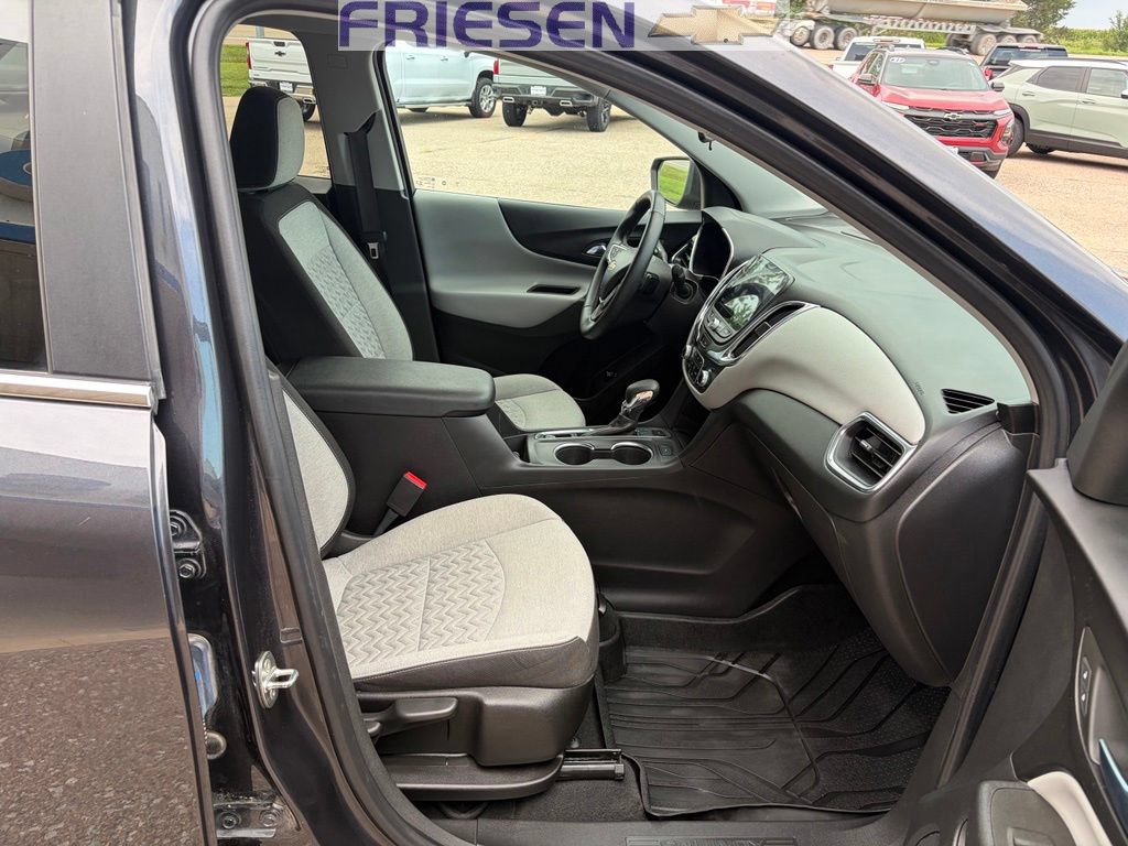 Used 2023 Chevrolet Equinox LT AWD/4WD image 23