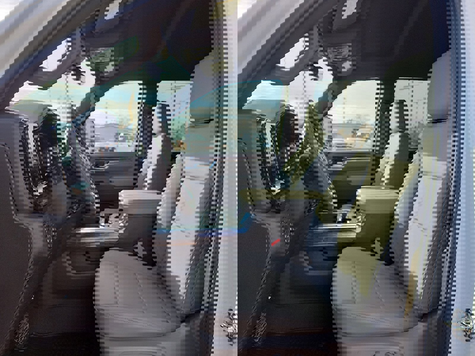 New 2026 Chevrolet Silverado 2500 LTZ w/ LTZ Premium Package image 15