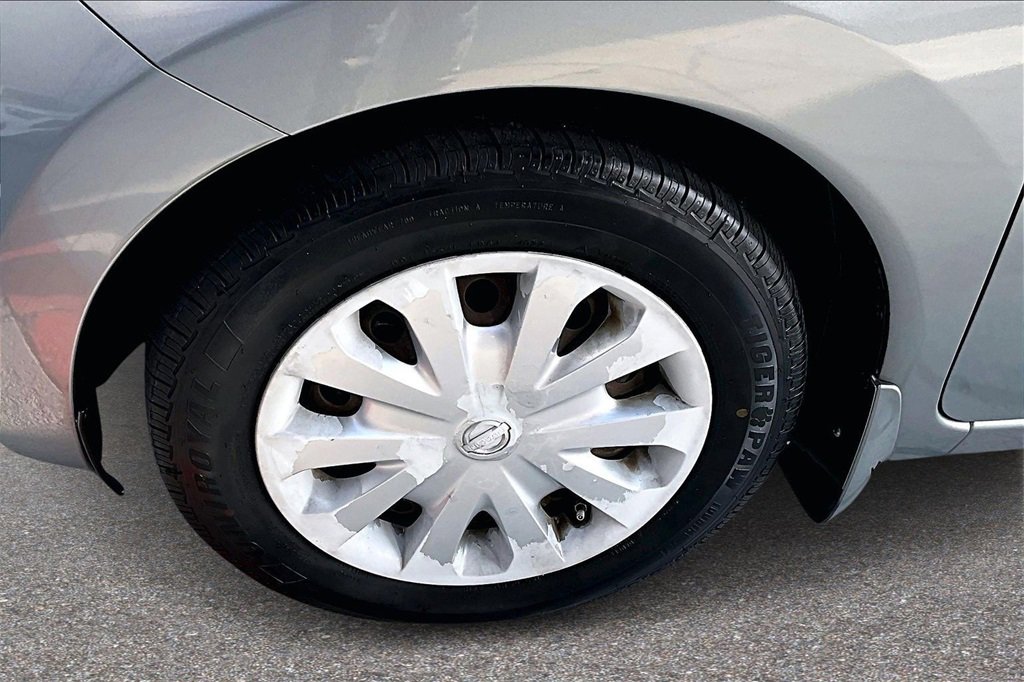 Used 2014 Nissan Versa Note SV image 30