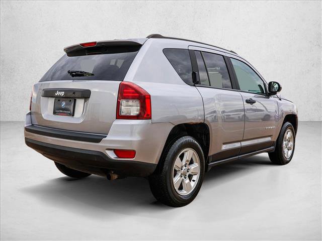 Used 2016 Jeep Compass Sport FWD image 5